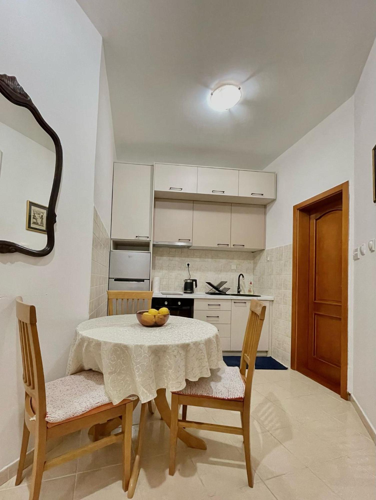 Apartment Kralj كوتور المظهر الخارجي الصورة